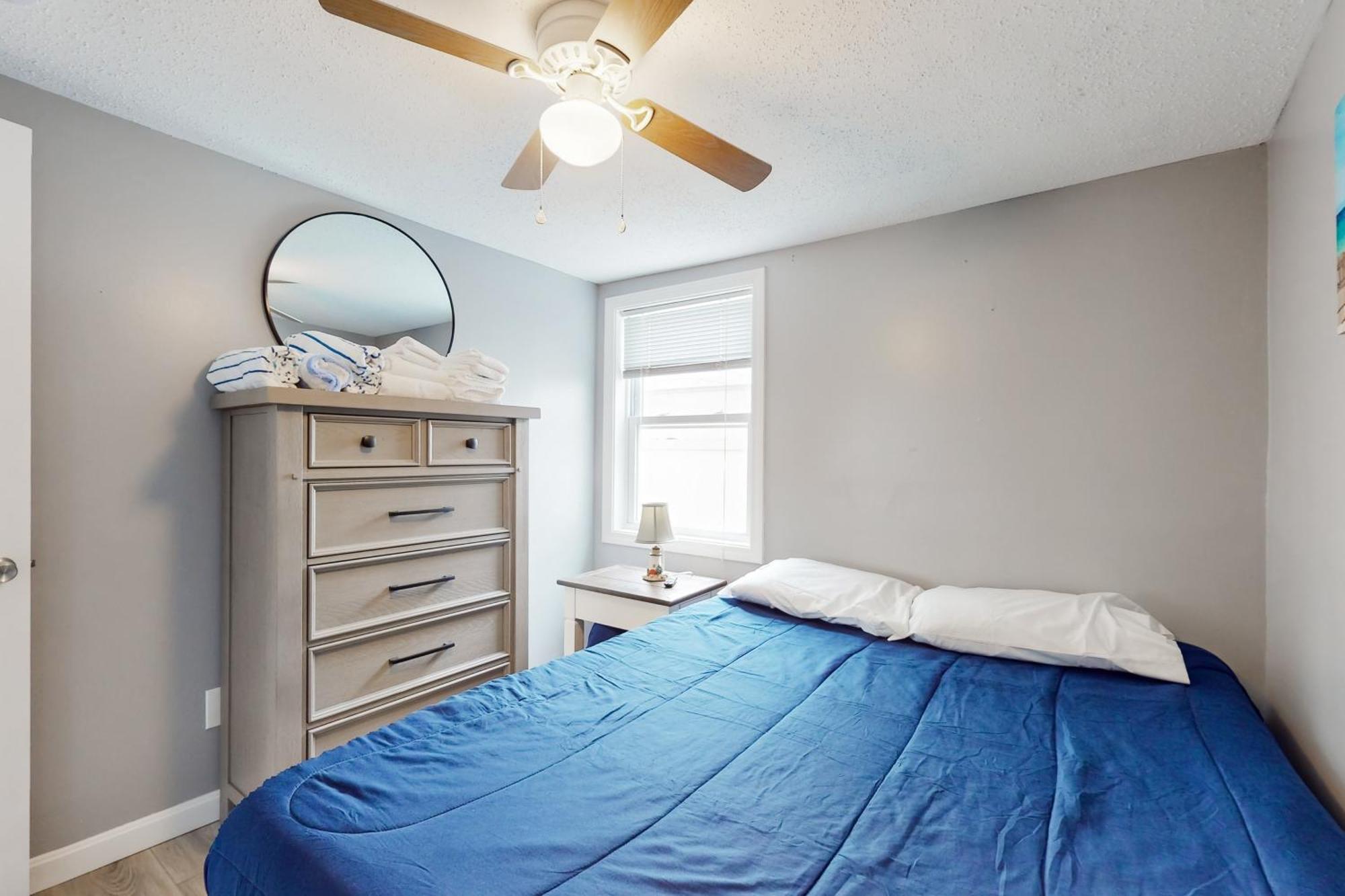 Hampton Beach Hangout & Nancy'S Villa Room photo